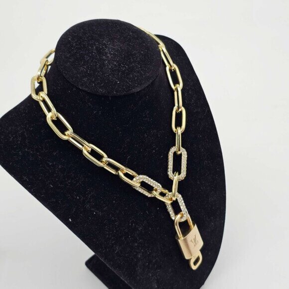 Authentic Louis Vuitton Lock & Key w/ Unbranded Gold Plated Gold Chain Necklace - Picture 10 of 12